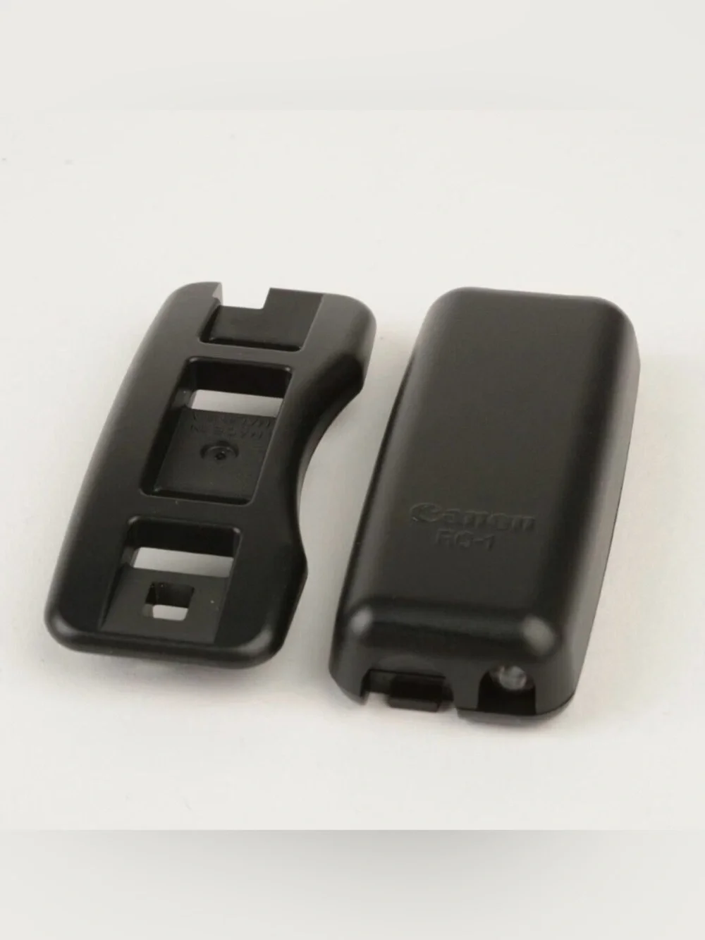 Canon Remote RC-1 Wireless Cover with Matching Clip Holder Tested Working